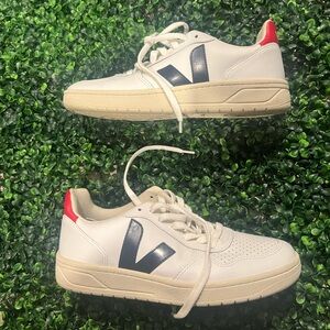 Veja V-10 Leather White Red & Blue Womens Sneakers Shoes Size 8 No Insoles